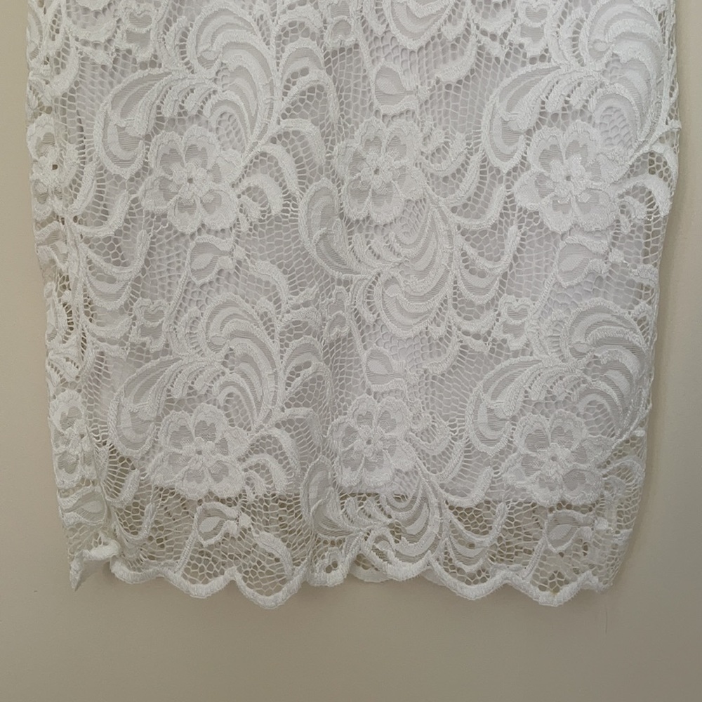 White Lace Scallop Hem Dress - Picture 7 of 10